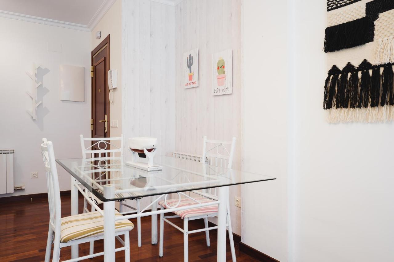 Apartamentos LÓRIEN Milladoiro Exterior foto